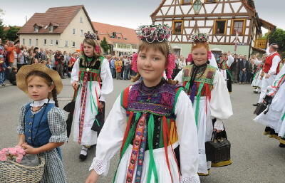 900_jahre_kusterdungen_2008_umzug_30 (jpg)