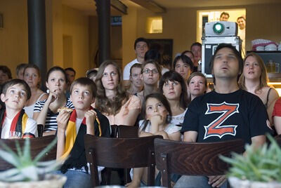 krtu_fans-bei-em-finale_msc_034_400 (jpg)