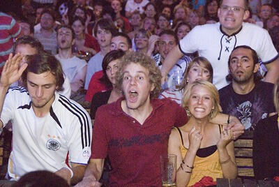 krtu_fans-bei-em-finale_msc_094_400 (jpg)