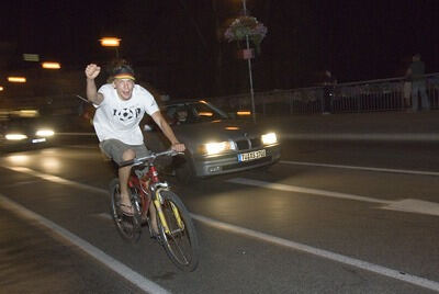 krtu_fans-bei-em-finale_msc_156_400 (jpg)