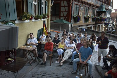 krtu_fans-bei-em-finale_msc_058_400 (jpg)