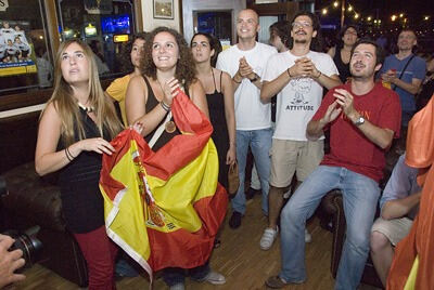 krtu_fans-bei-em-finale_msc_139_400 (jpg)