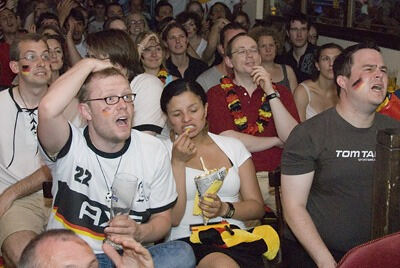 krtu_fans-bei-em-finale_msc_087_400 (jpg)