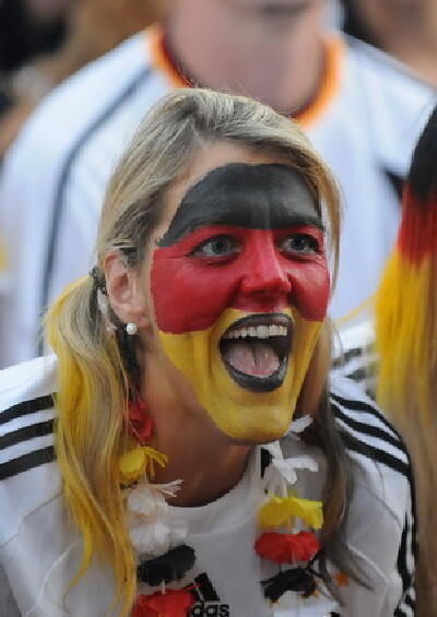 em2008_deutschland_spanien_trinkhaus_16 (jpg)