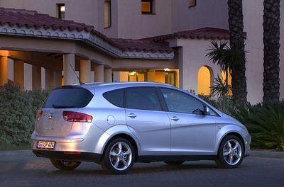 motorwelt_seat-altea-xl_35_400 (jpg)