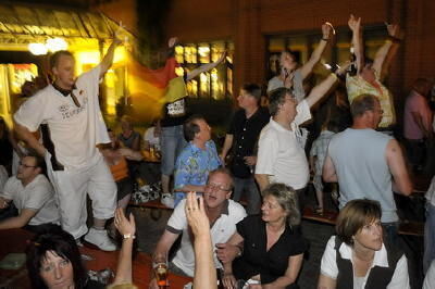 stadtfest_reutlingen_abend_21_juni_2008_52 (jpg)