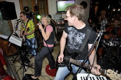 stadtfest_reutlingen_abend_21_juni_2008_21 (jpg)