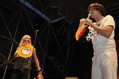 stadtfest_reutlingen_abend_21_juni_2008_36 (jpg)