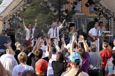 stadtfest_reutlingen_abend_21_juni_2008_12 (jpg)