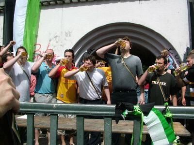 tuebingen_stocherkahnrennen_150608_alm_11 (jpg)