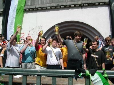 tuebingen_stocherkahnrennen_150608_alm_10 (jpg)