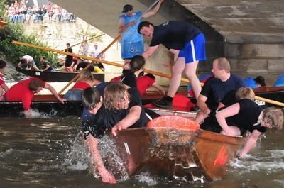 tuebingen_stocherkahnrennen_galerie_150608_mey_18 (jpg)