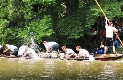 tuebingen_stocherkahnrennen_galerie_150608_mey_38 (jpg)