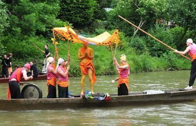 tuebingen_stocherkahnrennen_galerie_150608_mey_9 (jpg)