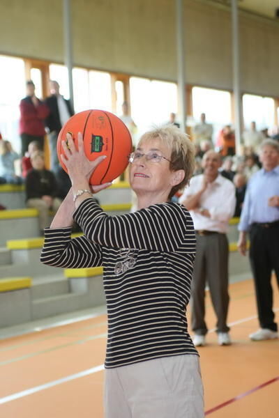 eroeffnung_sporthalle_gomaringen_2008_7 (jpg)