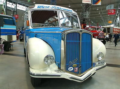 retro_classics_stuttgart_2008_24 (jpg)