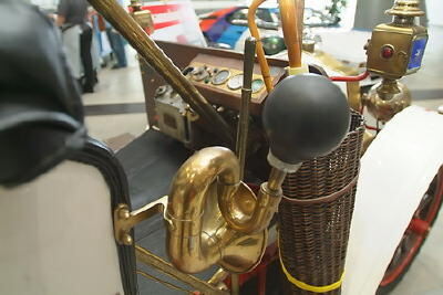 retro_classics_stuttgart_2008_8 (jpg)