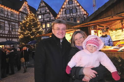 weihnachtsmarkt_urach_2009_trinkhaus_17 (jpg)