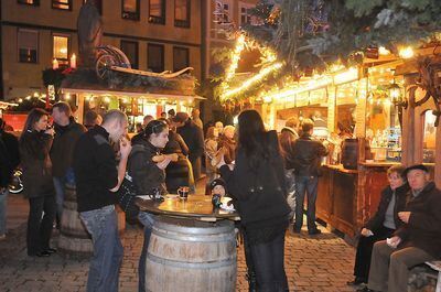 weihnachtsmarkt_reutlingen_eroeffnung_27.11.09_trinkhaus_3 (jpg)