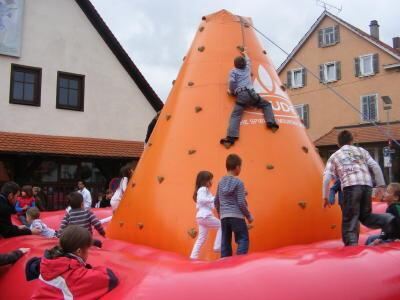 verkaufsoffener_sonntag_metzingen_boerner_oktober_2009_#_47 (jpg)