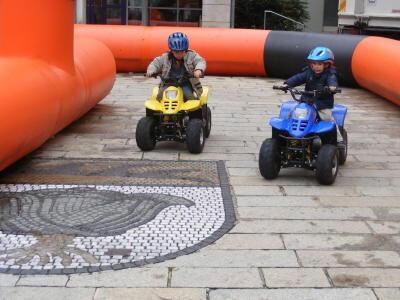 verkaufsoffener_sonntag_metzingen_boerner_oktober_2009_#_37 (jpg)