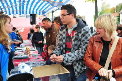 verkaufsoffener_sonntag_metzingen_oktober2009_25 (jpg)