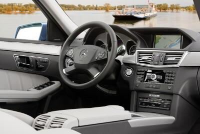 mercedes_benz_eklasse_tmodell_2009_#_48 (jpg)
