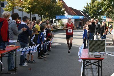 schoenbuchvolkslauf_verkaufsoffener_pliezhausen_duerr_7 (jpg)