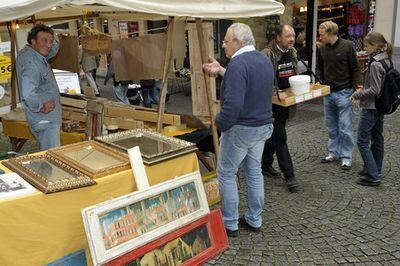umbrisch_provenzalischer_markt_tuebingen_2009_15 (jpg)