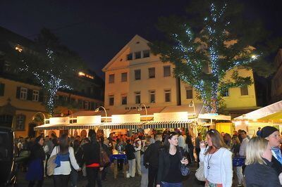 weindorf_2009_trinkhaus_08.09.09_Nachtaufnahmen_3 (jpg)