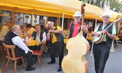 weindorf_2009_trinkhaus_08_09_09_13 (jpg)