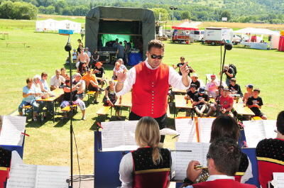 2_umsonst_draussen_moessingen_2009_3 (JPG)