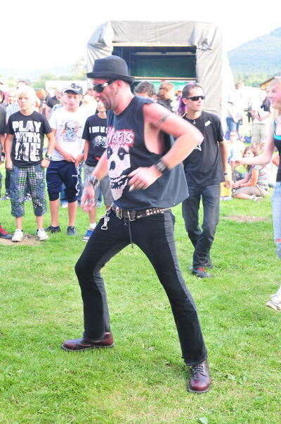 1_umsonst_draussen_moessingen_2009_15 (JPG)