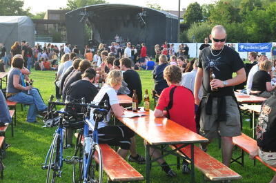 1_umsonst_draussen_moessingen_2009_37 (JPG)