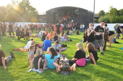 1_umsonst_draussen_moessingen_2009_26 (JPG)