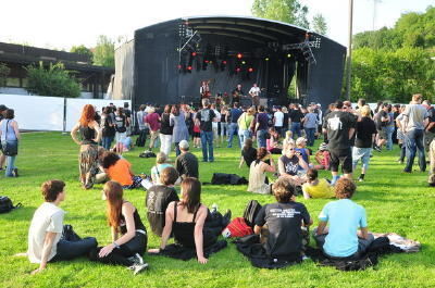 1_umsonst_draussen_moessingen_2009_23 (JPG)