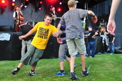 1_umsonst_draussen_moessingen_2009_30 (JPG)