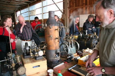 dampfmaschinenfest_dottingen_mai_2009_23 (jpg)