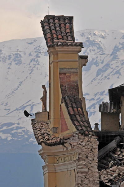 erdbeben_mittelitalien_april2009_13 (jpg)