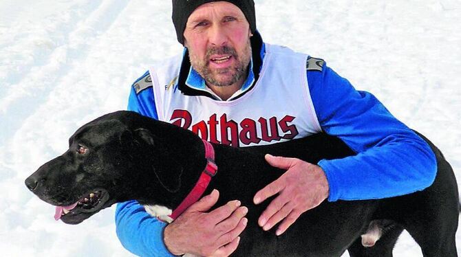 Holte sich jetzt beim Rennen in Todtmoos den Deutschen Meistertitel im Skijöring mit Hund: der Lustnauer Peter Habel und sein "C