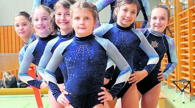 Junge Stars beim Sportlerball 2010: SV Hülben, Leistungsturnen.  FOTO: PR