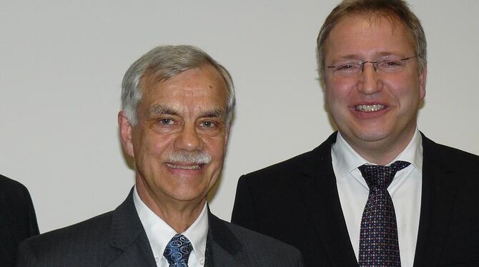 Friedrich Trefz (links) geht, Peter Freisinger kommt.   FOTO: LENZ