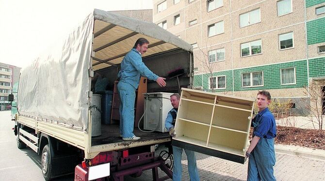 Wenn alle Gespräche zwischen Mieter und Vermieter zu nichts führen, bleibt nur die Zwangsräumung.