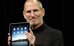 Apple-Chef Steve Jobs präsentiert das »magische und revolutionäre« iPad.