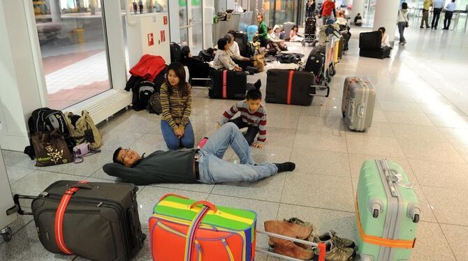 So haben sich diese Passagier ihren Aufenthalt auf dem Flughafen München nicht vorgestellt.