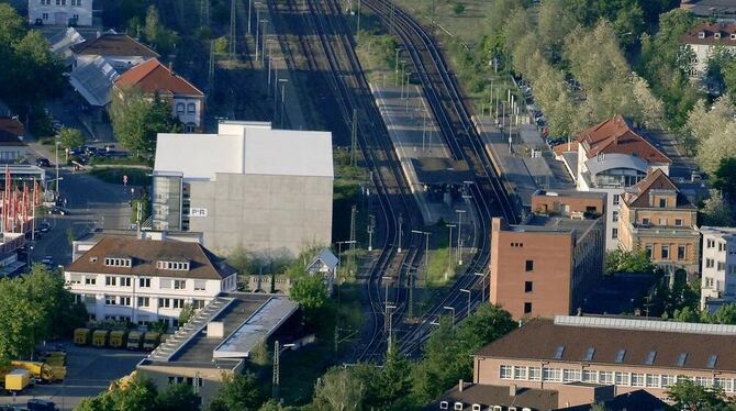 Stadtgebiet mit Entwicklungspotenzial: die Reutlinger »City Nord«. Unser Luftbild zeigt einen Teil des Wettbewerbsgebiets zwisch