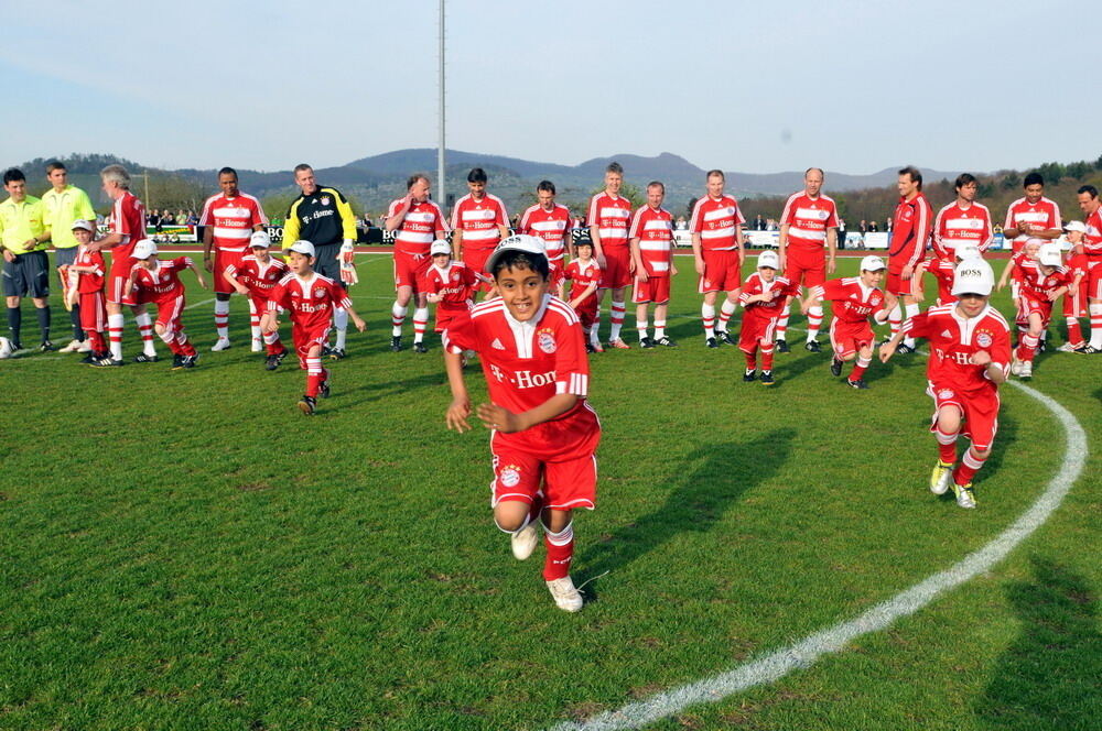 Hugo Boss and Friends gegen FC Bayern Allstars