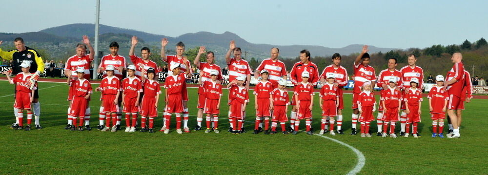 Hugo Boss and Friends gegen FC Bayern Allstars
