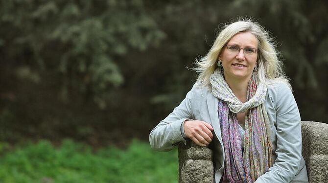 »Dass die Stadt schön ist, hab ich sofort gemerkt«, sagt Andrea Bachmann und gibt ihr Wissen gerne weiter.  FOTO: TRINKHAUS