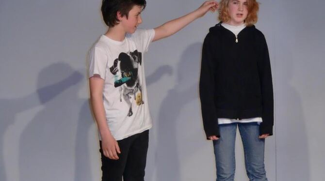 »Big Mouth  Ugly Girl« heißt das Stück, mit dem die »kleine« Theater-AG des Münsinger Gymnasiums jetzt noch zwei Mal in der Zehn